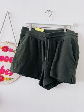 NWT Women's All In Motion Green Drawstring Lounge Shorts